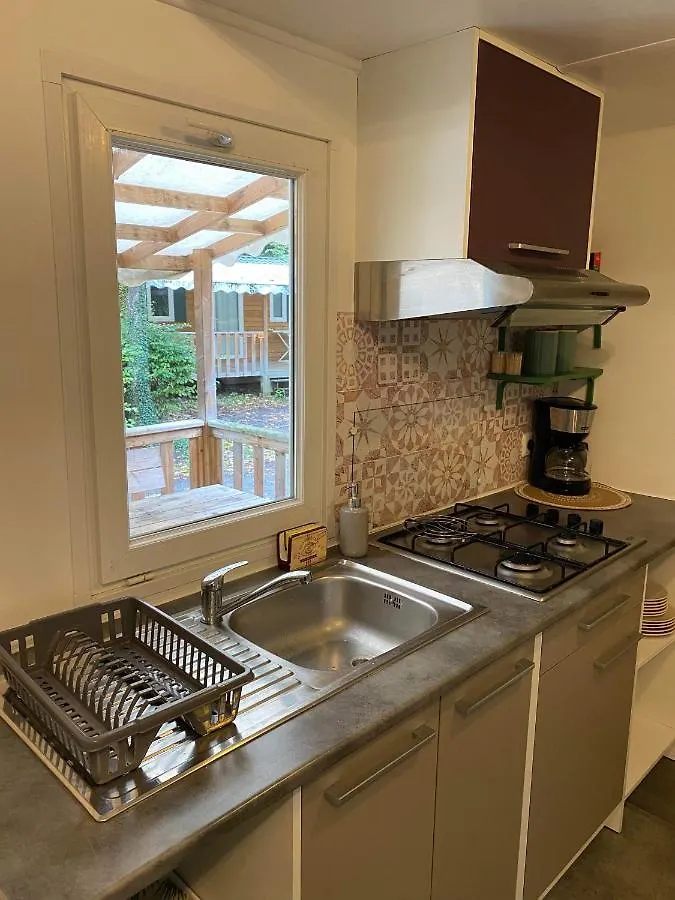 Mobil-Home Agreable Au Pieds Du Lac De Passy Passy  France